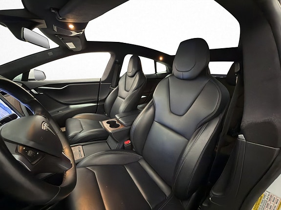 Tesla Model S 11 of 30