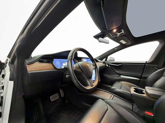 Tesla Model S 10 of 30
