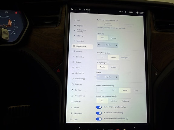 Tesla Model S 26 of 30
