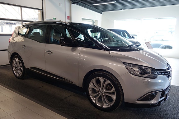 Renault Grand Scenic IV 4 of 5