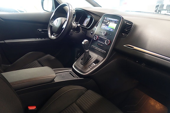 Renault Grand Scenic IV 6 of 6