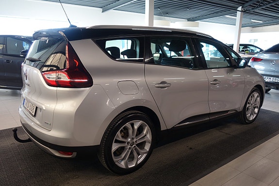 Renault Grand Scenic IV 3 of 5