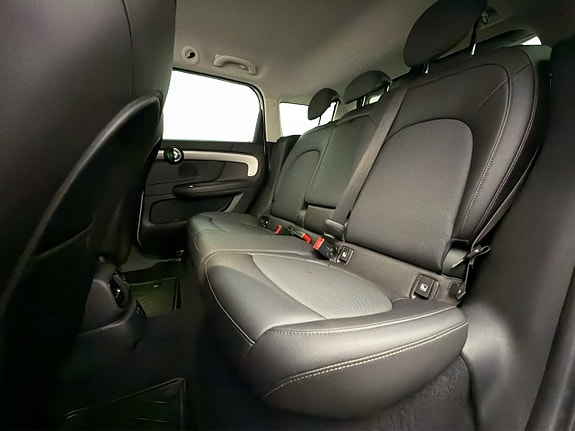 MINI Countryman Cooper SE 14 of 30