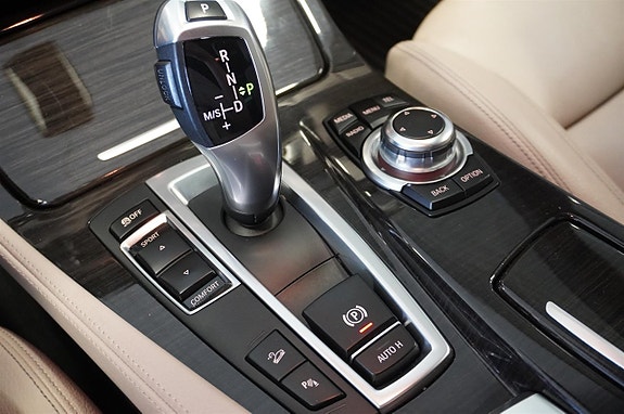BMW 520d 12 of 14