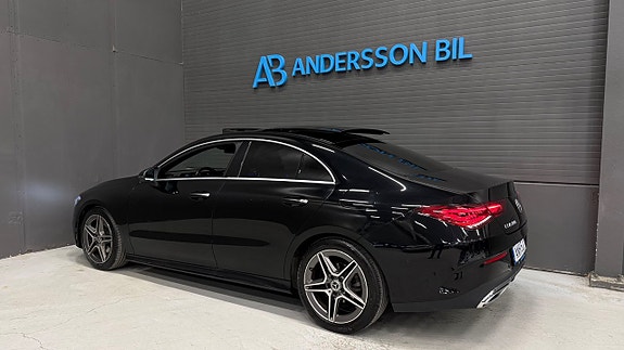 Mercedes-Benz CLA180 7 of 30