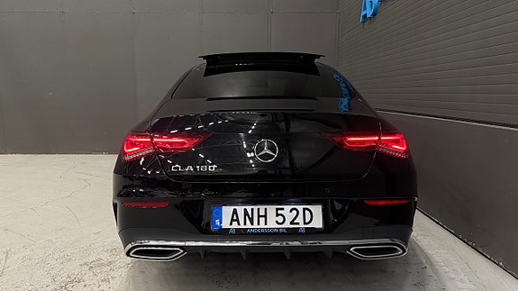 Mercedes-Benz CLA180 8 of 30