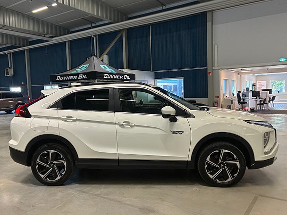 Mitsubishi Eclipse Cross 2 of 19