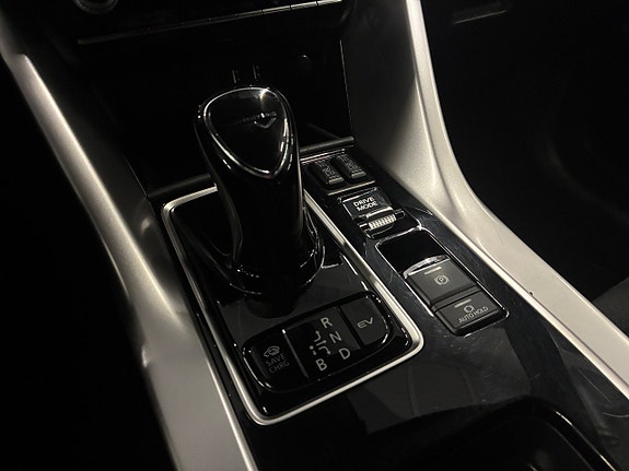 Mitsubishi Eclipse Cross 13 of 19