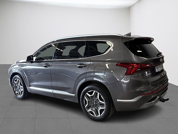 Hyundai Santa Fe 3 of 5