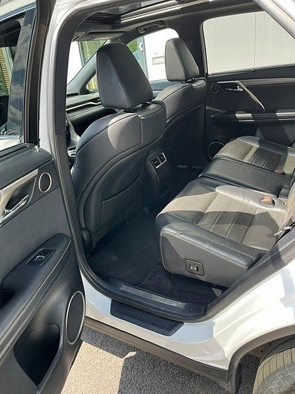 Lexus RX450h 5 of 5