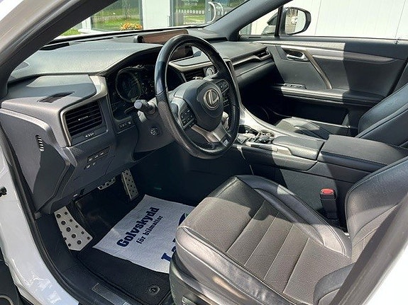 Lexus RX450h 3 of 5