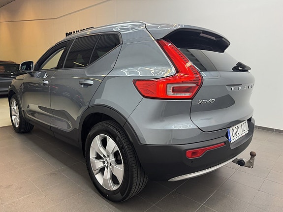 Volvo XC40 4 of 20
