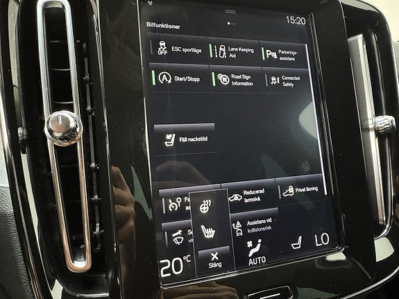 Volvo XC40 13 of 20