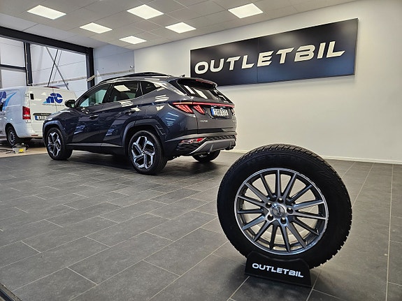 Hyundai Tucson 9 of 30