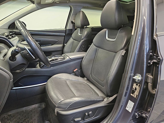 Hyundai Tucson 16 of 30