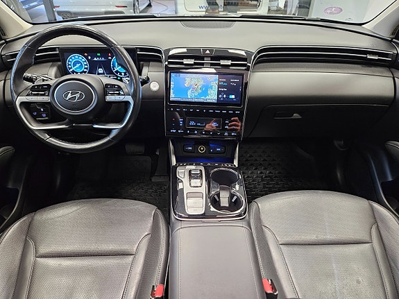Hyundai Tucson 12 of 30