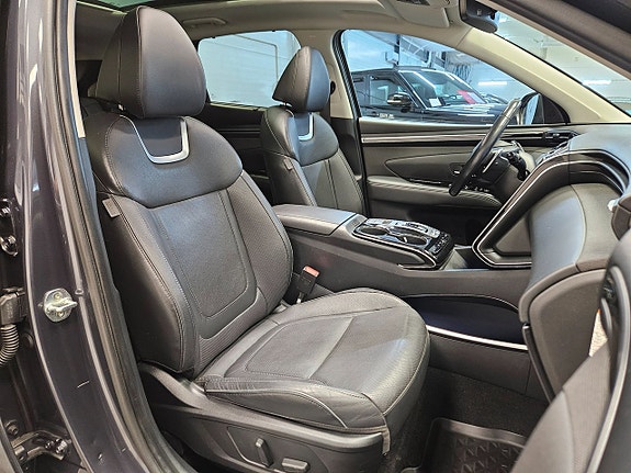 Hyundai Tucson 15 of 30