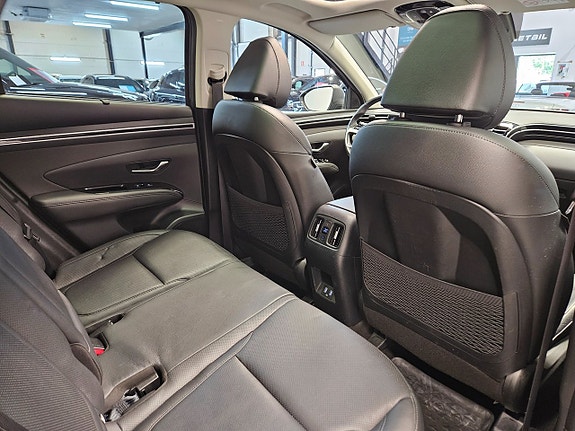 Hyundai Tucson 19 of 30