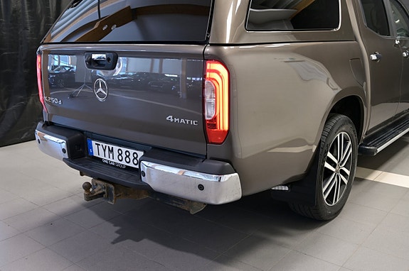 Mercedes-Benz X250 d 6 of 22