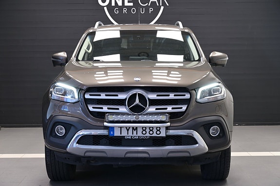 Mercedes-Benz X250 d 2 of 5