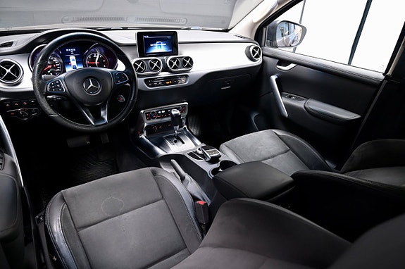 Mercedes-Benz X250 d 12 of 22