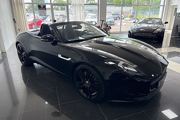 Jaguar F-TYPE 7 of 8