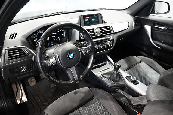 BMW 118i 5 of 5