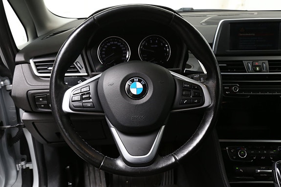BMW 218i 11 of 26