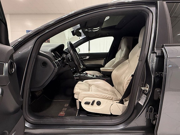 Audi A6 8 of 27