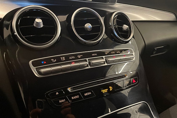 Mercedes-Benz C220 d 16 of 25