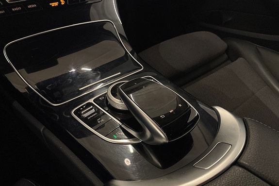 Mercedes-Benz C220 d 17 of 25