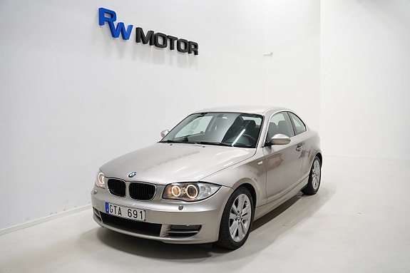 BMW 123d 2 of 5