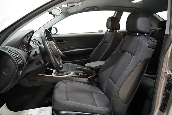BMW 123d 7 of 16