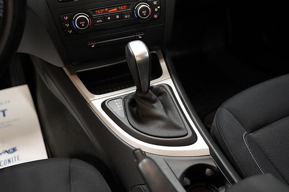 BMW 123d 12 of 16