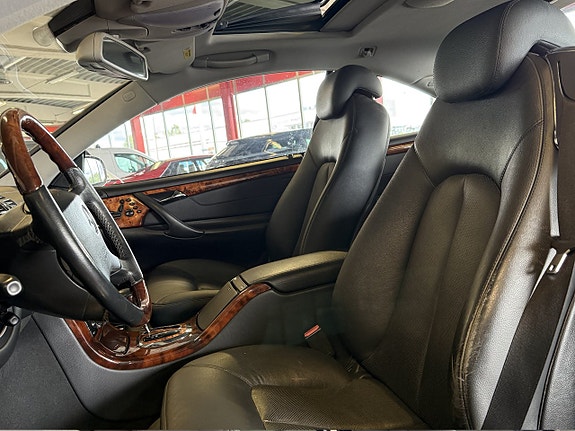 Mercedes-Benz CL500 6 of 10