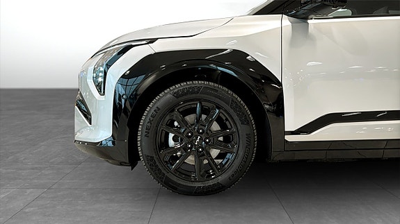 Kia EV3 5 of 12