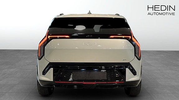 Kia EV3 12 of 12