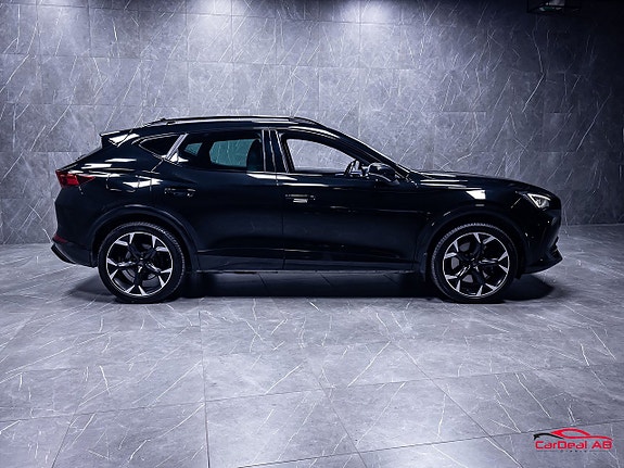 Cupra Formentor 8 of 30