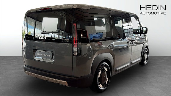 Kia PV5 2 of 5