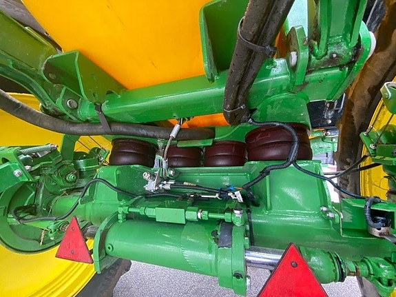 John Deere M962i 10 of 18