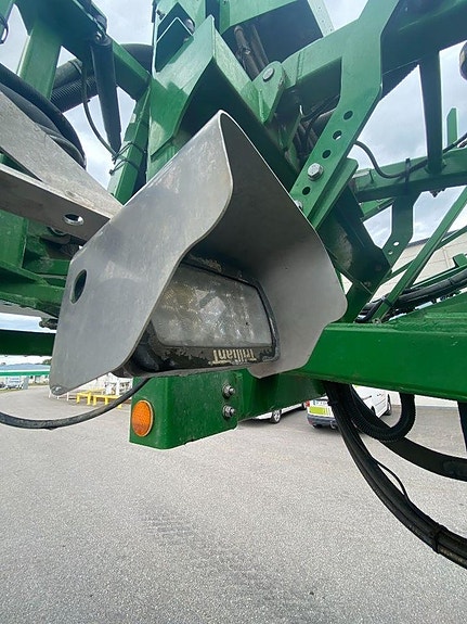 John Deere M962i 9 of 18