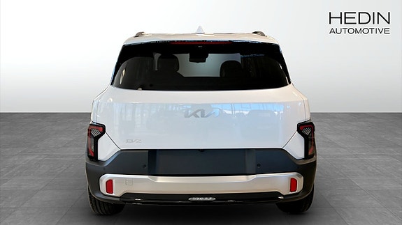 Kia EV2 7 of 12