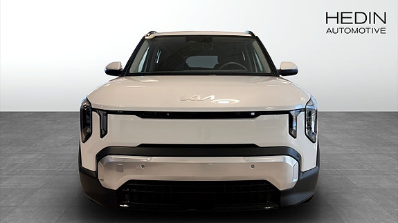 Kia EV2 8 of 12