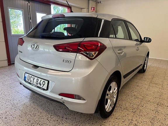 Hyundai i20 5 of 5