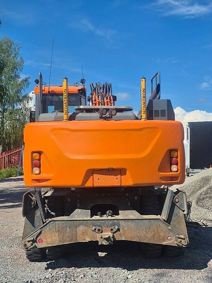 Doosan DX 170 W -16 4 of 8