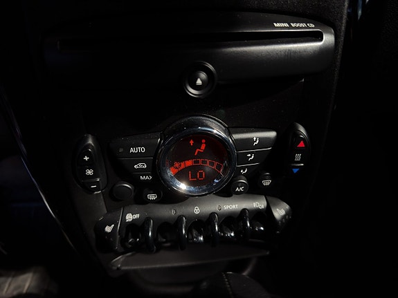 MINI Countryman Cooper D 15 of 27