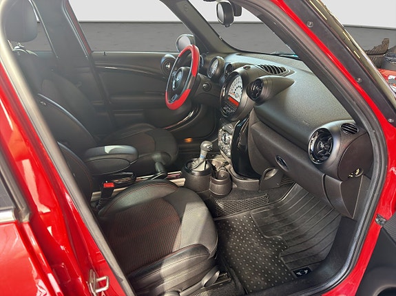 MINI Countryman Cooper D 18 of 27