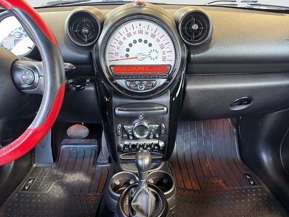 MINI Countryman Cooper D 12 of 27