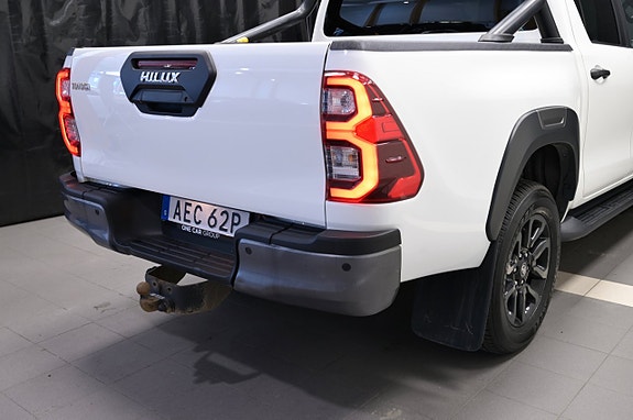 Toyota HiLux 6 of 25