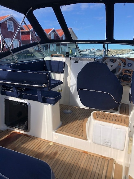 Campion Victoria 797 med Volvo Penta KAD300 6 of 10
